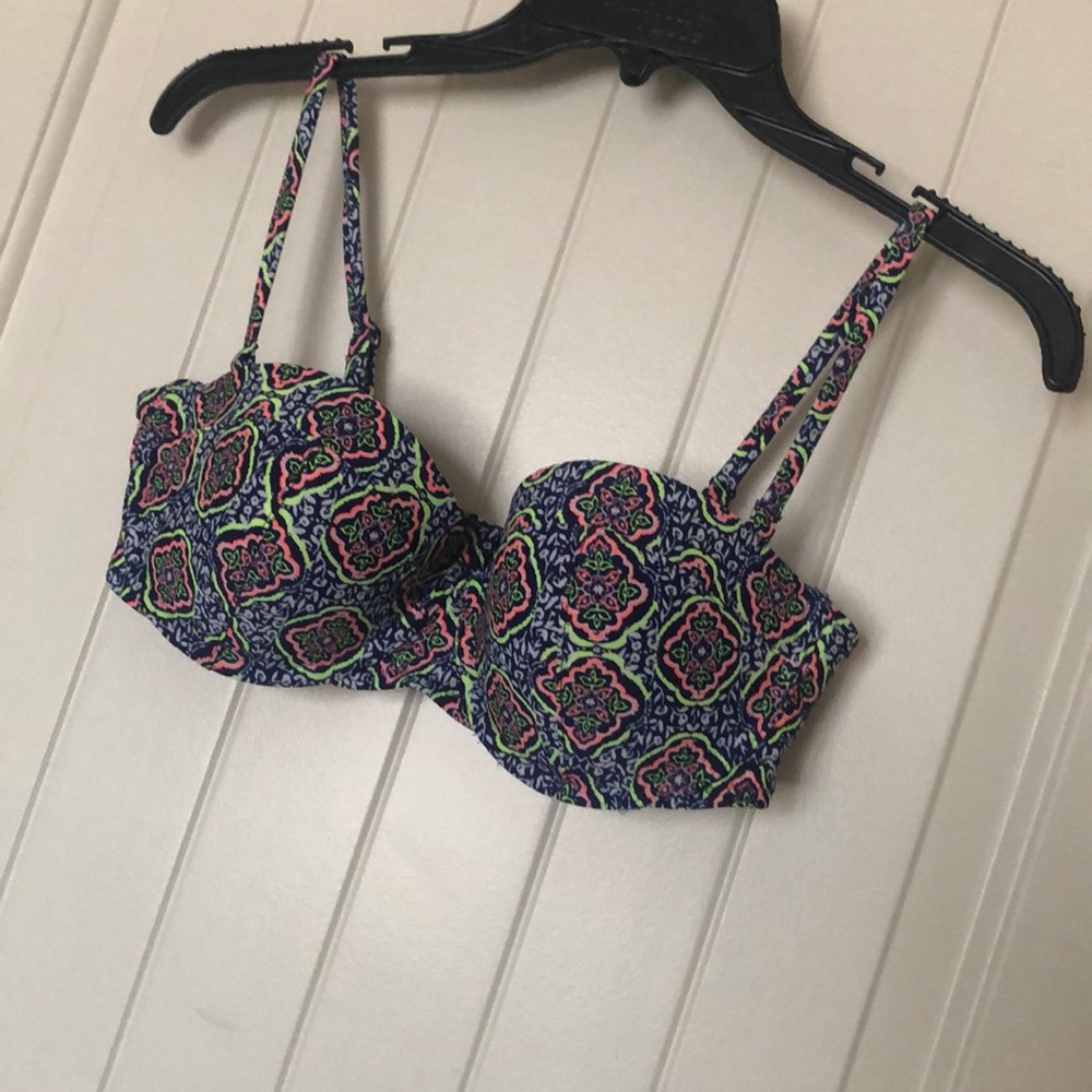 Old Navy bikini Top